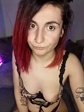 AuroraAllure 27 online show from April 7, 6:52 pm