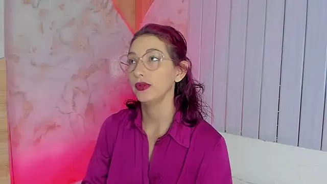 kirakay1 online show from March 8, 1:04 pm
