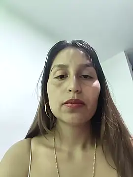 IsabellaaSwann online show from November 14, 12:15 pm