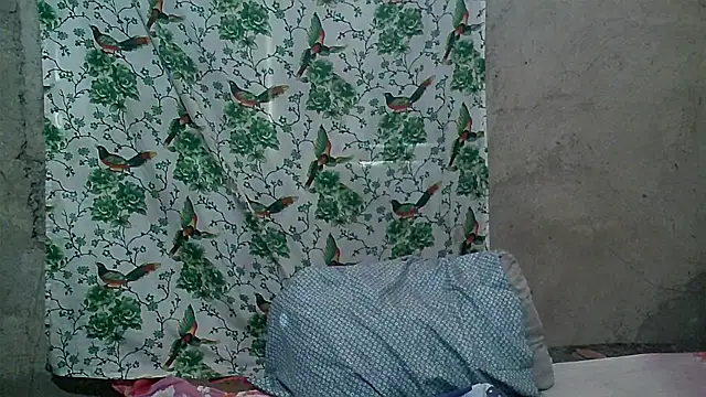 Snapshot of xwindyxxx chatting on July 6, 12:07 am xwindyxxx online show from July 6, 12:07 am