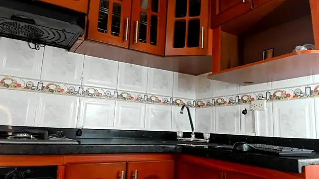 Lucy Vegas online show from February 26, 1:21 pm