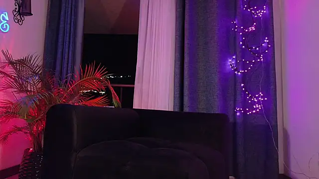 grayce  blossoms online show from March 10, 1:21 am