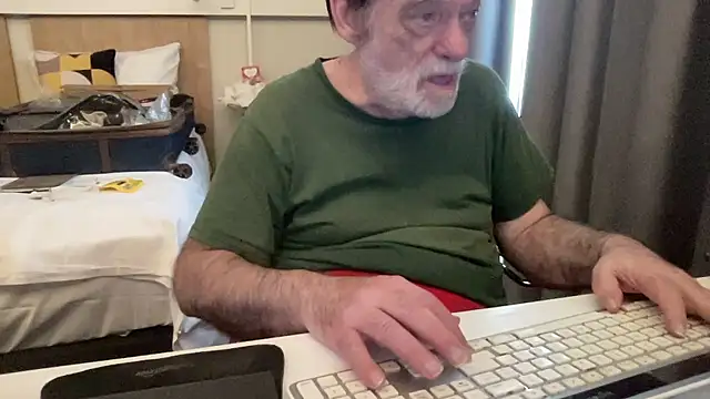 coach-karl online show from January 18, 12:31 pm