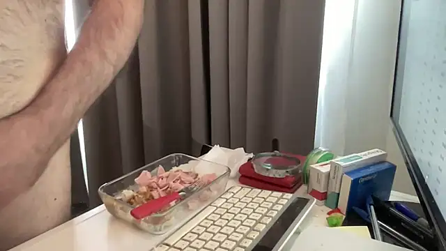 coach-karl online show from March 2, 11:50 am