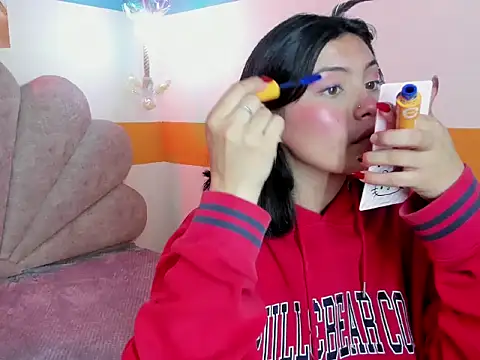 Snapshot of Brandy_collinss chatting on December 4, 12:03 pm Brandy collinss online show from December 4, 12:03 pm