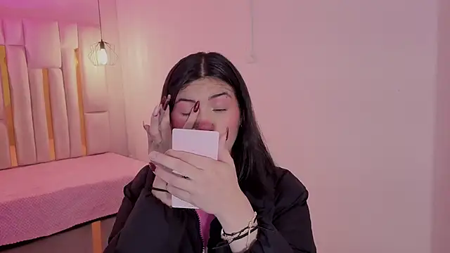 Brandy collinss online show from January 15, 11:15 am