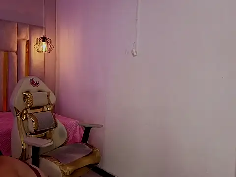 Brandy collinss online show from April 8, 6:52 pm