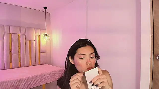 Brandy collinss online show from April 11, 6:34 pm