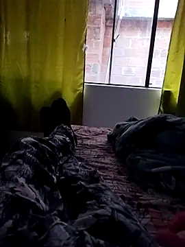 Chris    Col online show from November 29, 9:51 pm