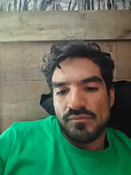 piggylatino online show from March 11, 3:34 am