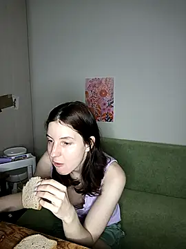 Snapshot of v_crizis324 chatting on February 20, 6:08 pm v crizis324 online show from February 20, 6:08 pm