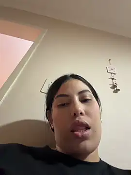 Anna Bitch Disgusting online show from May 17, 7:17 am