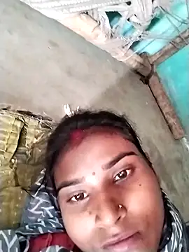 Big Lovexx online show from April 4, 7:50 am