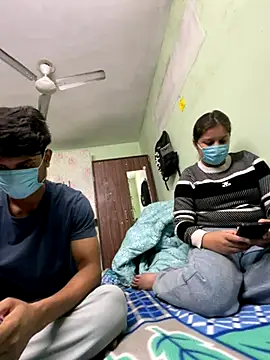 Cute hotzara online show from November 27, 4:25 am