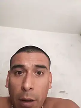 Solo privado online show from April 3, 8:18 pm