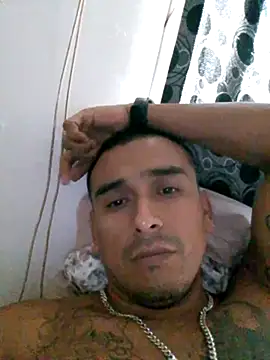 Solo privado online show from April 6, 9:27 pm