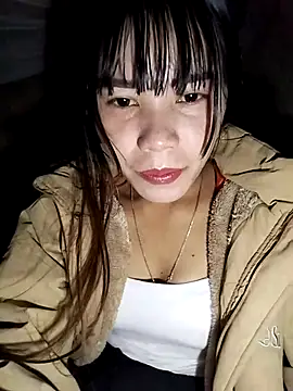 Snapshot of gugu0022 chatting on November 29, 12:52 pm gugu0022 online show from November 29, 12:52 pm