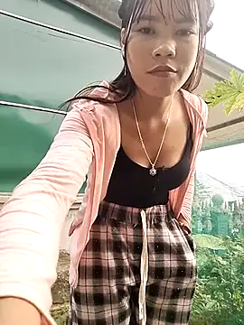 gugu0022 online show from April 3, 12:52 am