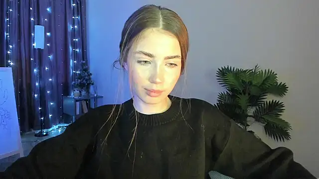 Aurora Glow21 online show from February 13, 12:12 pm