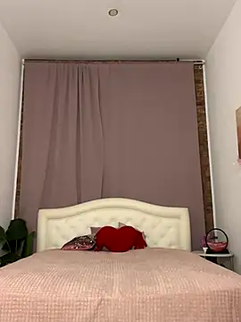 Shy Vivi online show from November 23, 1:22 pm