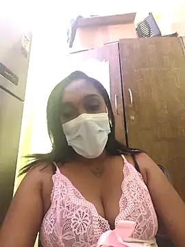 Dharshini98 online show from December 20, 10:39 pm