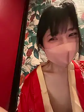 mayumichan13 online show from April 12, 9:36 am