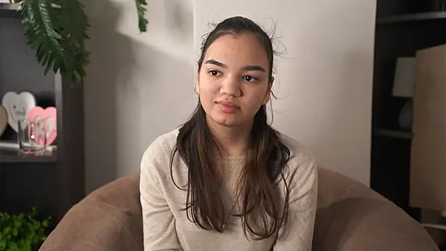 Snapshot of DustiZieser chatting on November 16, 10:32 am DustiZieser online show from November 16, 10:32 am