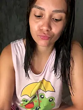 carolsapequinha online show from December 21, 11:56 pm