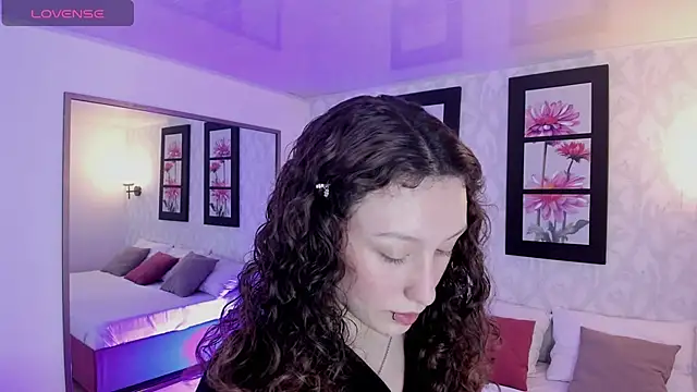 Martina 077 online show from December 2, 12:10 pm