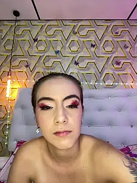 MelanyyJhonson15 online show from April 18, 2:59 am