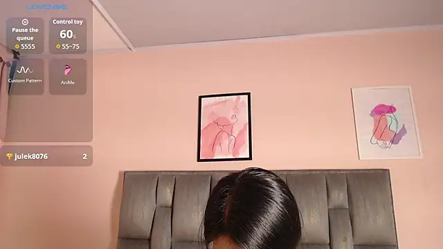 Snapshot of Ailyn-8 chatting on November 18, 10:14 pm Ailyn-8 online show from November 18, 10:14 pm