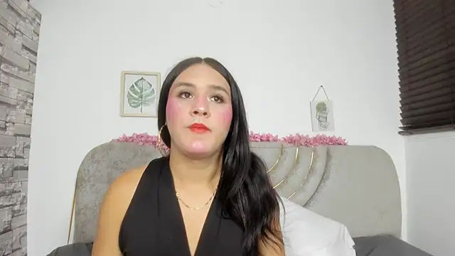 Snapshot of Tefanny_hot chatting on December 3, 1:20 pm Tefanny hot online show from December 3, 1:20 pm