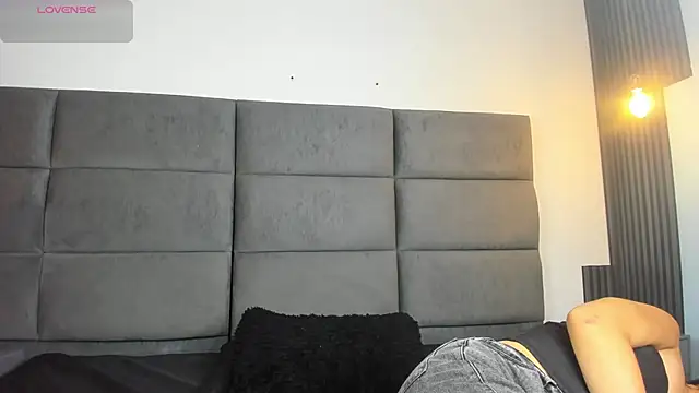 Snapshot of Tefanny_hot chatting on December 18, 1:39 pm Tefanny hot online show from December 18, 1:39 pm