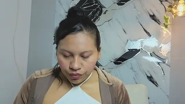 Hanna Goldenst online show from November 24, 7:13 pm