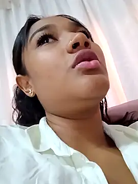 anna jules online show from April 17, 3:04 pm