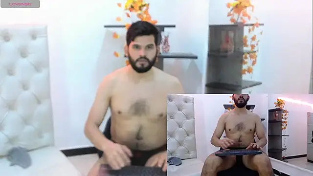 Snapshot of anthonny_collins chatting on November 13, 9:03 pm anthonny collins online show from November 13, 9:03 pm