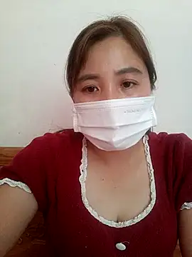 Snapshot of Little-Red123 chatting on November 14, 3:38 am Little-Red123 online show from November 14, 3:38 am