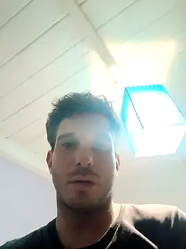      -AAAZZZ999000    A online show from November 18, 7:35 am