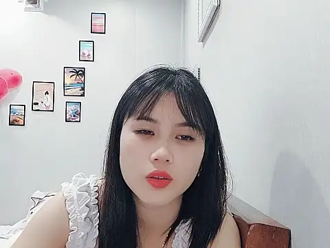 Snapshot of Kass8386 chatting on November 14, 6:39 pm Kass8386 online show from November 14, 6:39 pm