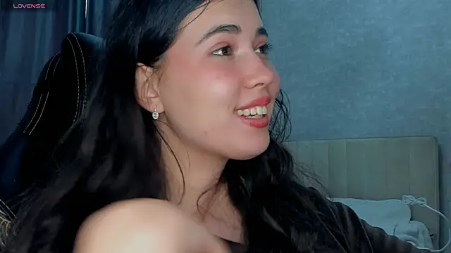 Snapshot of Diara_1an chatting on April 24, 3:31 am Diara 1an online show from April 24, 3:31 am