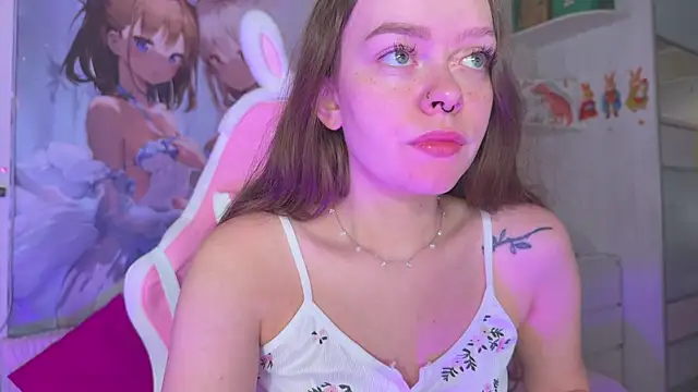 CheekySashaCharm online show from June 2, 6:26 am