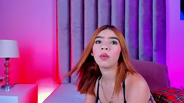 GabrielaSuarez  online show from April 4, 8:39 pm