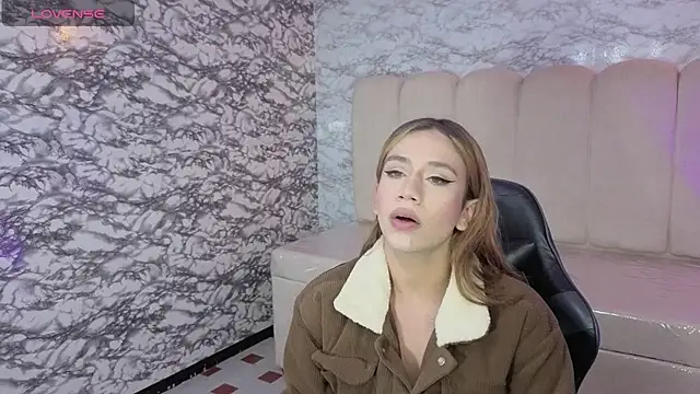 Evy Luxx v online show from February 7, 3:43 am