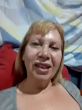 SexyMilf1211 online show from April 15, 8:43 am