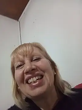 SexyMilf1211 online show from May 12, 12:08 am