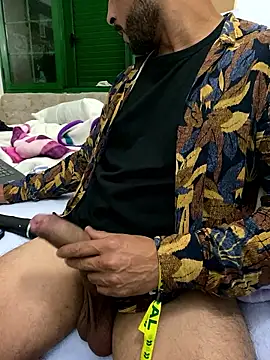 sweetblacky87 online show from May 17, 6:00 am