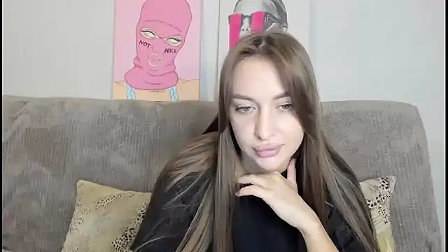 Snapshot of Playna chatting on November 16, 1:44 am Playna online show from November 16, 1:44 am