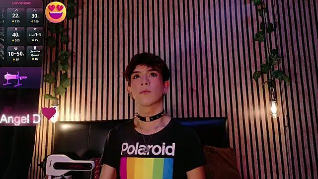 Angeldust19 online show from February 4, 4:29 am