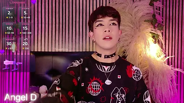 Angeldust19 online show from April 12, 3:22 am