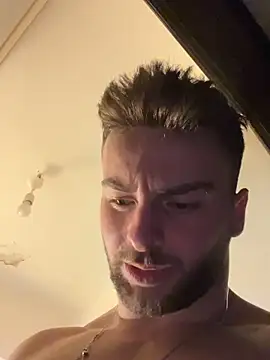 atesturky online show from November 17, 8:47 pm